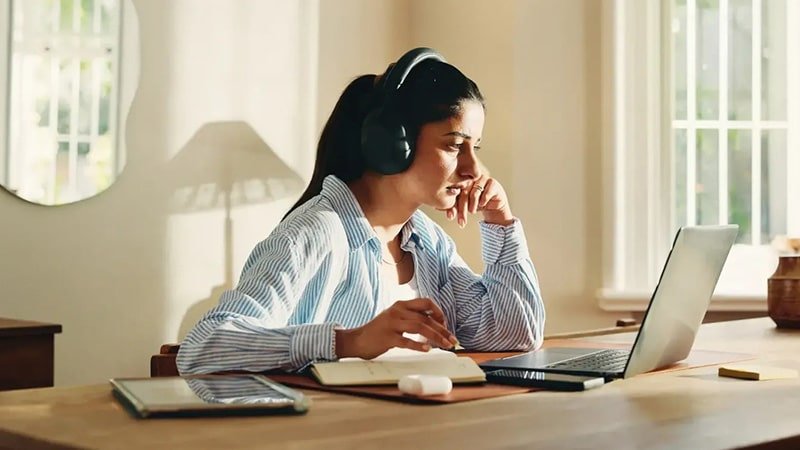 Préparer le bac à distance avec LyFEL : le guide pratique des parents expatriés